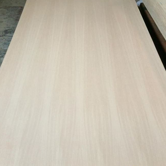 EV Oak Veneer Plywood